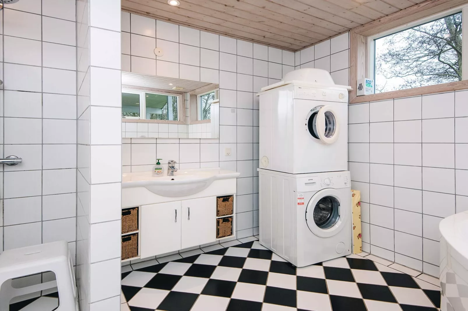 Rustige Oase in Rindby - Binnen