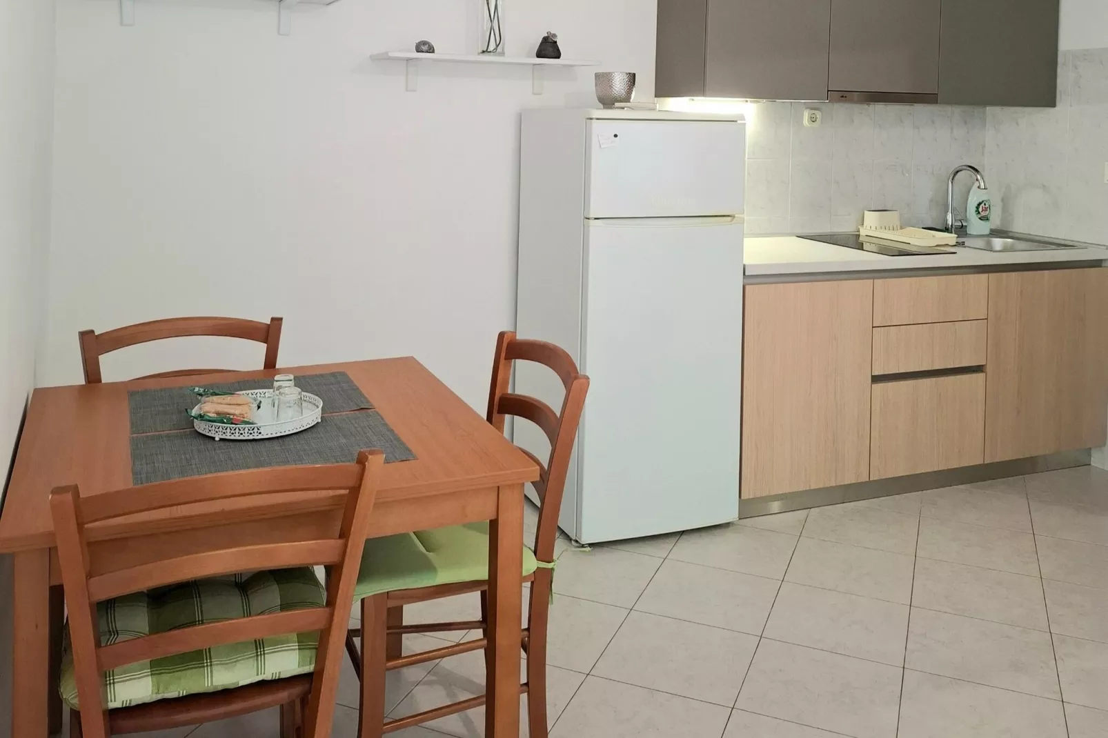 Guest House Old Town View- One Bedroom Apartment (3 Adults)-Keuken