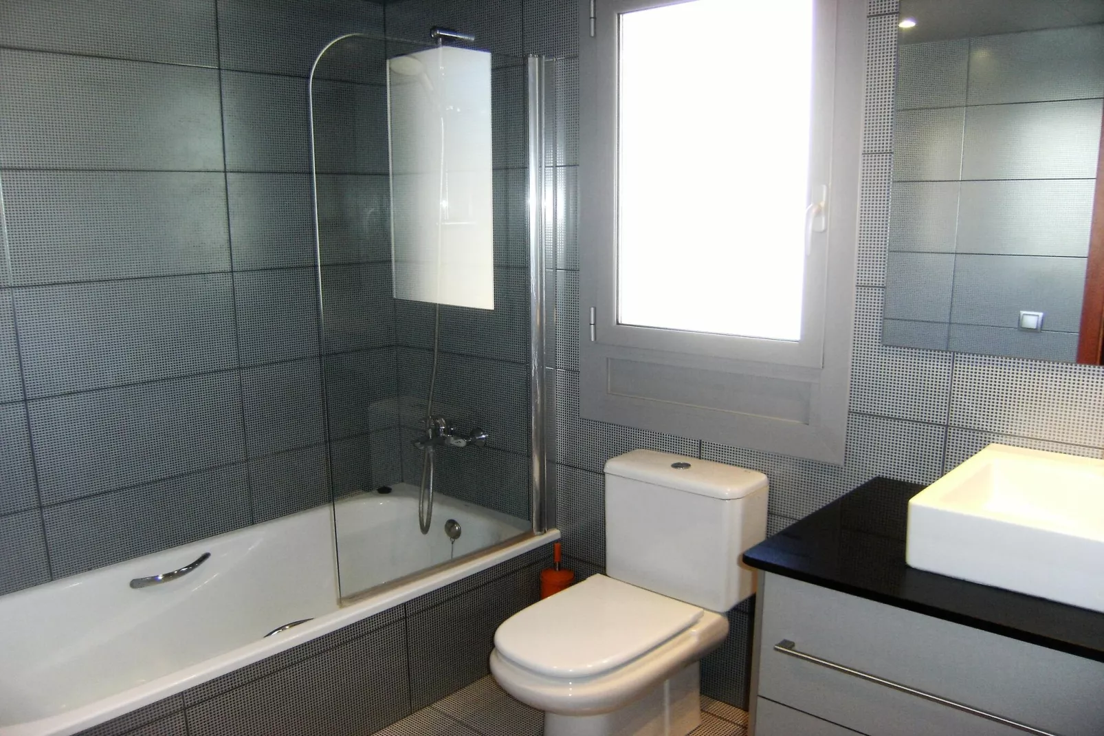 ESPIGO B 1-2-Badkamer