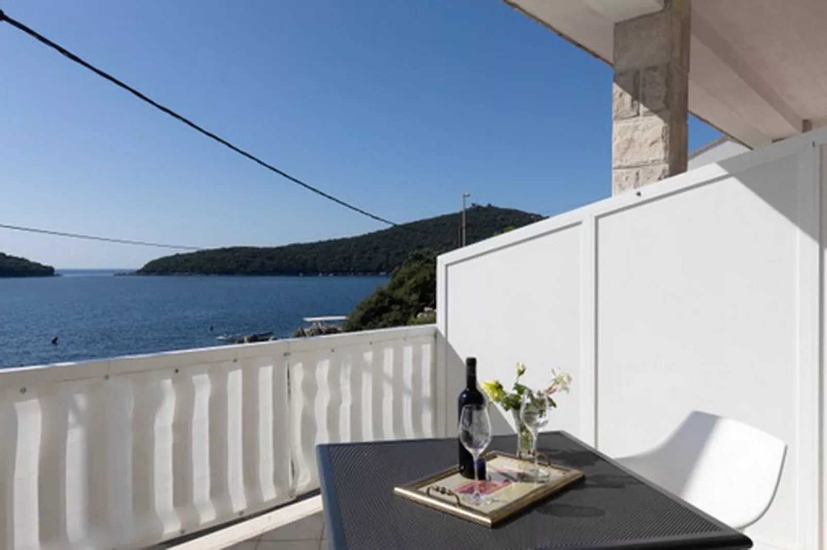 House Rašica - One Bedroom Apartment with Terrace and Sea view (3)-Terras