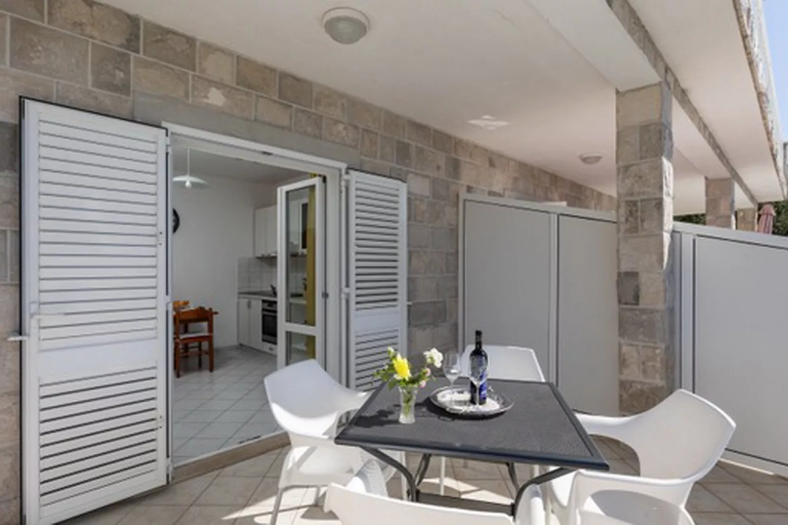 House Rašica - One Bedroom Apartment with Terrace and Sea view (3)-Terras