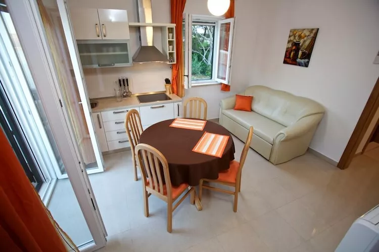 Apartments Villa Grlica - Comfort One Bedroom Apartment With Terrace and Garden View (A3)