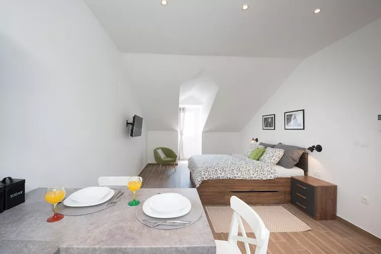 Apartments Horizon - Deluxe Studio with  Balcony and Sea View