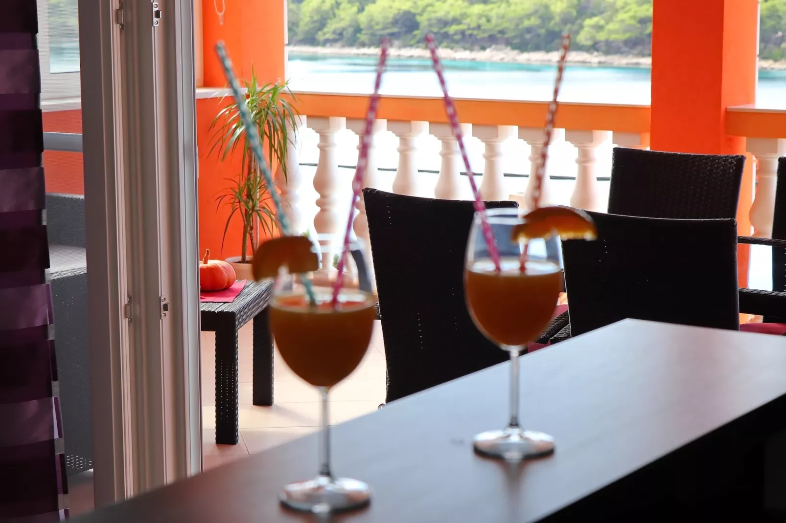 Holiday Home Adriatic View-Five Bedroom Holiday Home with Pool and Sea View