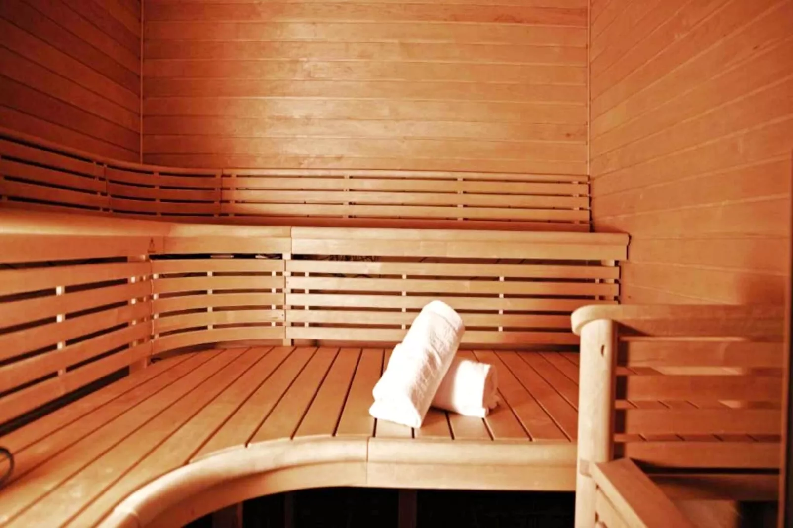 Hafendorf Standard Double Room-Sauna