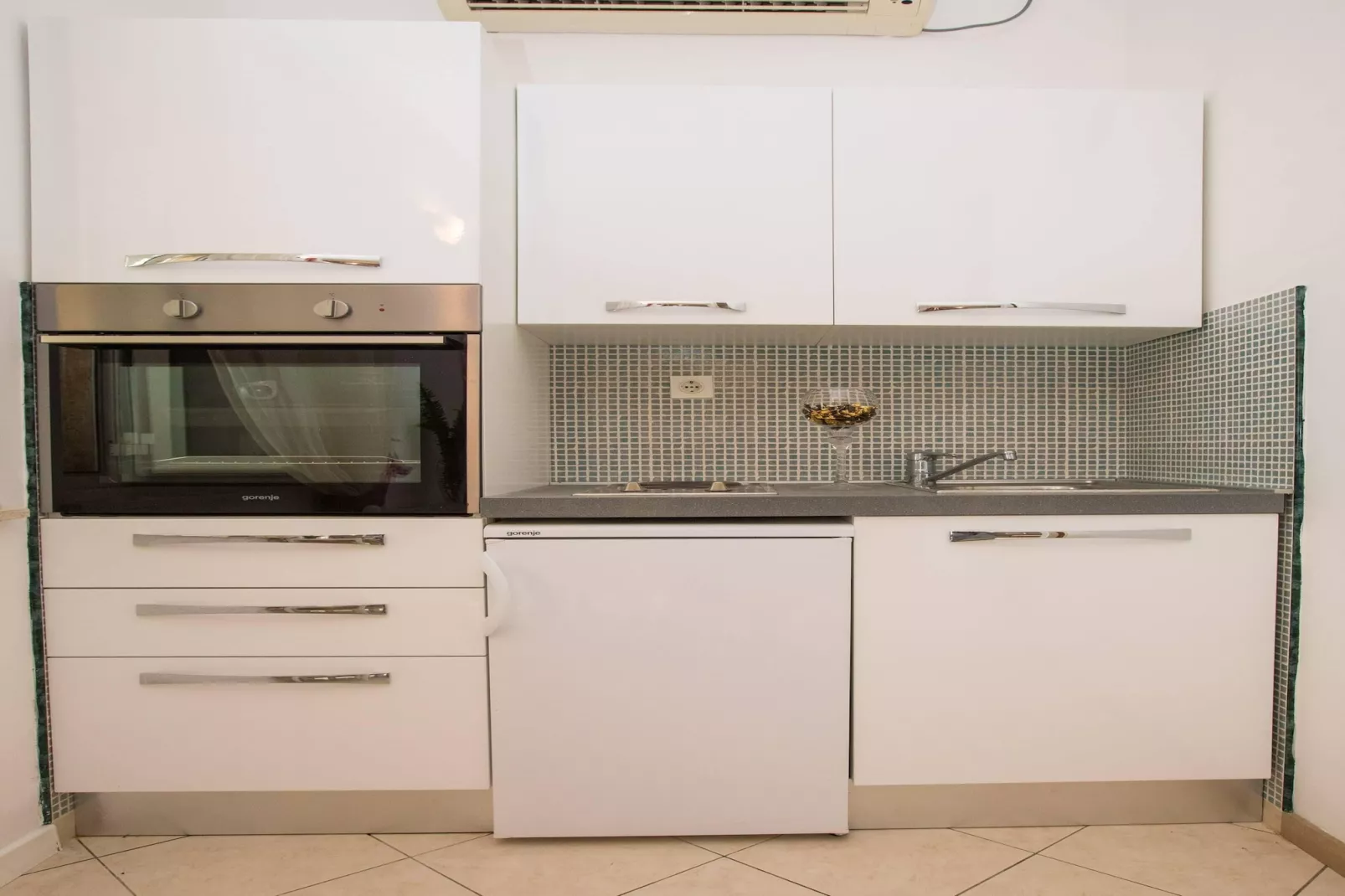 Apartments Vidak - Studio Apartment with Terrace and Sea View - (A2)-Keuken