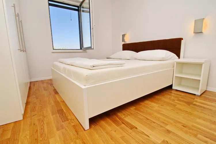 Apartments Kula - Two Bedroom Apartment with Terrace and Sea View C4 - Slaapkamer
