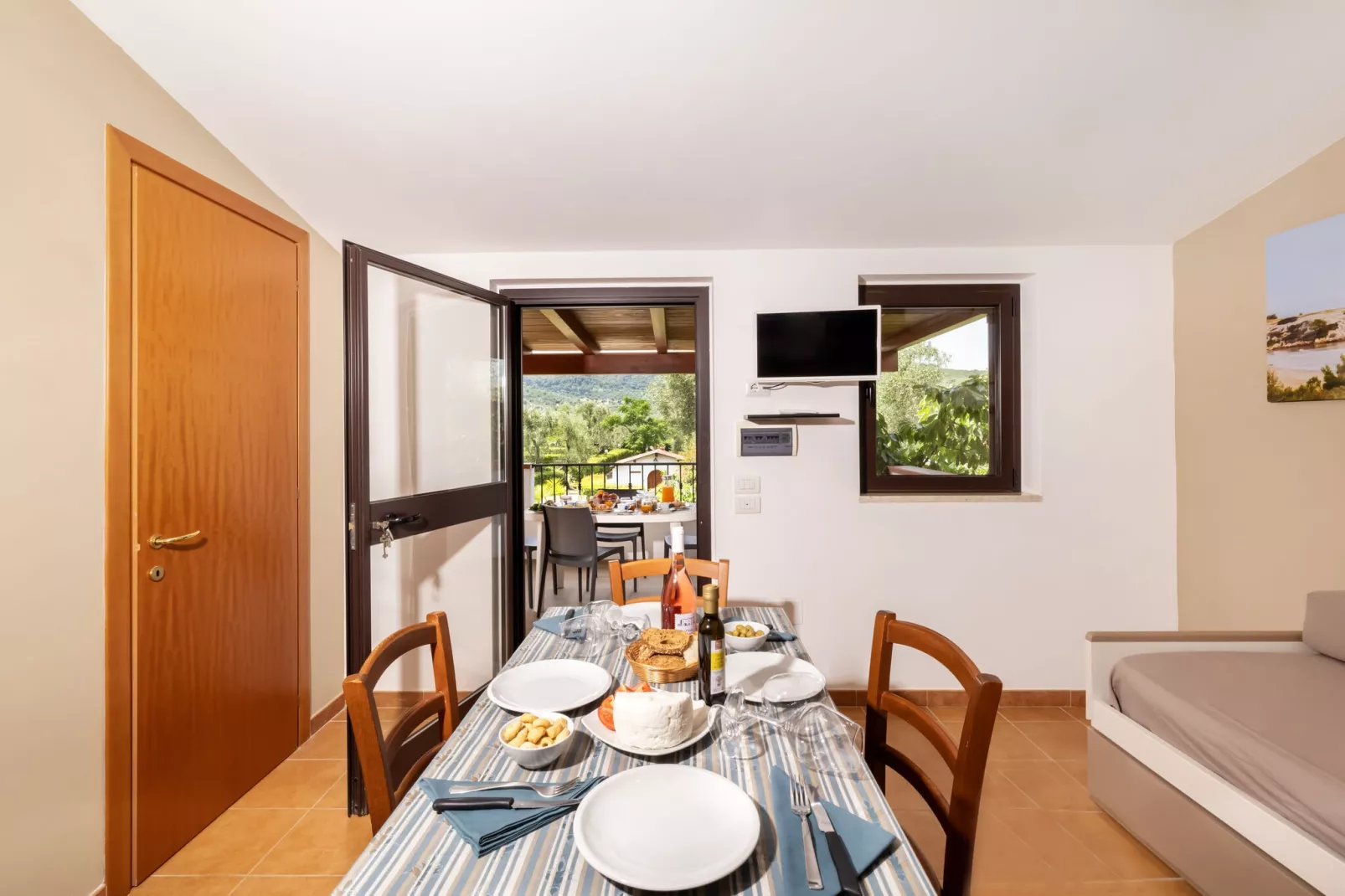 I Tesori del Sud - App 2-roomed - 2/3 pax first floor-Woonkamer