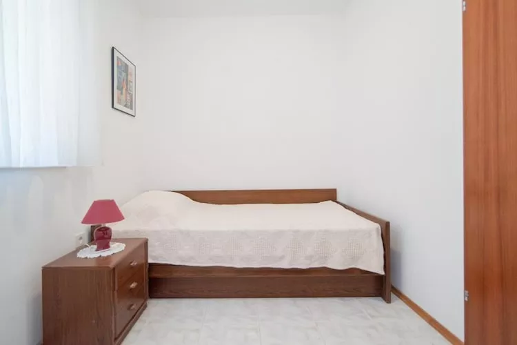 Apartments Paco - Two-Bedroom Apartment with Terrace and Sea View A2 (ST)-Slaapkamer