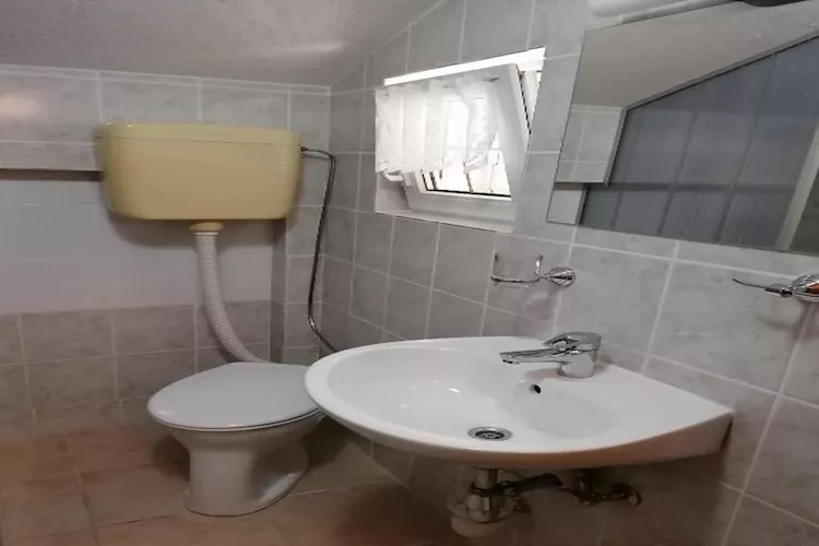 House Panorama - Studio Apartment (Studio)-Badkamer