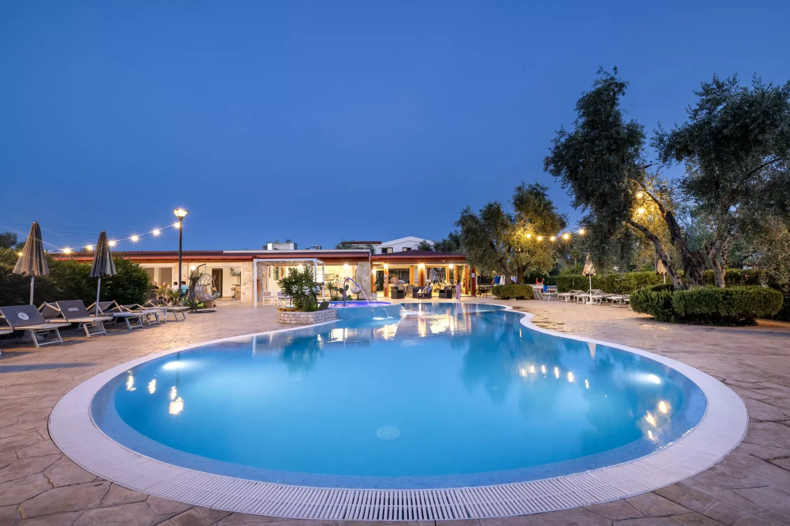 I Tesori del Sud - App 3-roomed - 4 pax ground floor-Zwembad