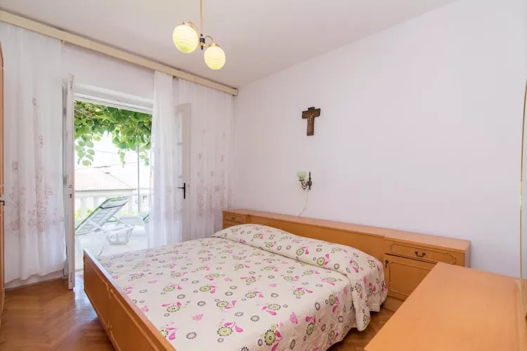 Apartment Vrandecic - Two Bedroom Apartment with Garden Terrace (Žarka) (ST)-Slaapkamer