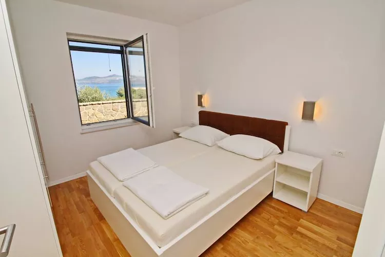 Apartments Kula - Two Bedroom Apartment with Terrace and Sea View C4 - Slaapkamer