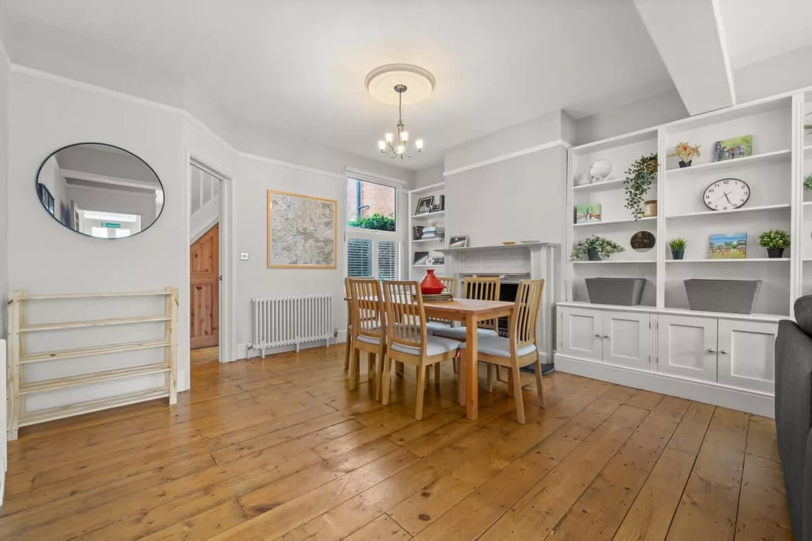 RG1 De Montfort Rd-Eetkamer