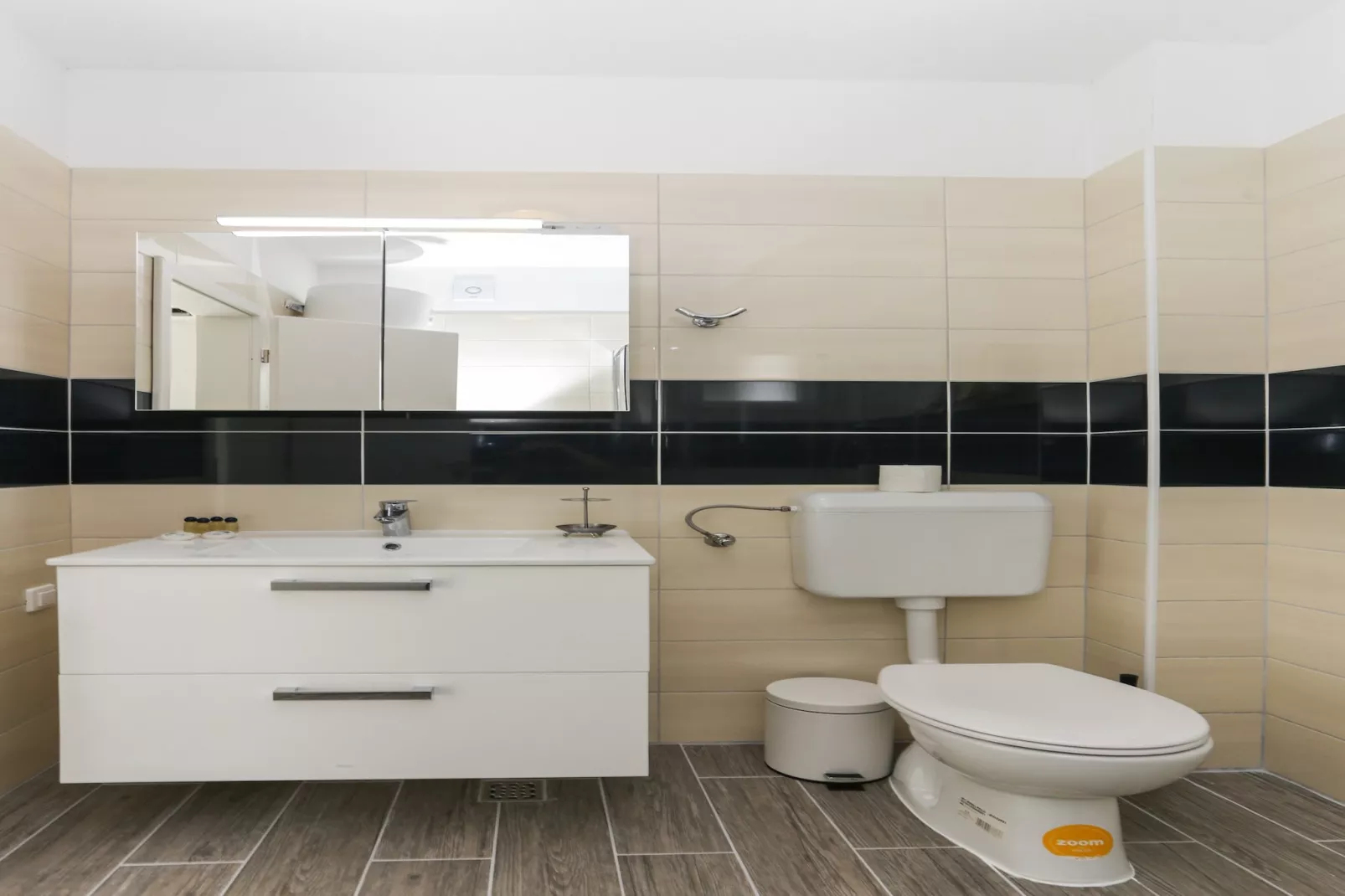 Apartments Posta - Deluxe One-Bedroom Apartment with Balcony and Sea View - Apartman 8-Badkamer