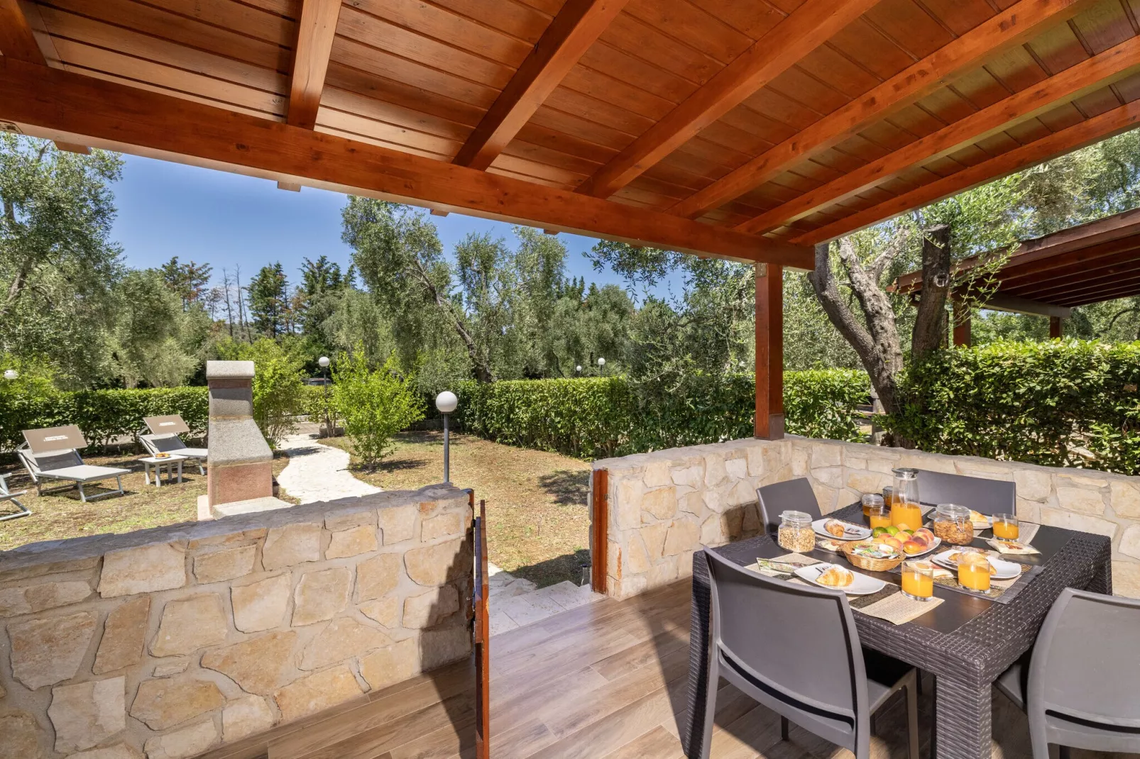 I Tesori del Sud - App 3-roomed - 4/5 pax ground floor-Terrasbalkon