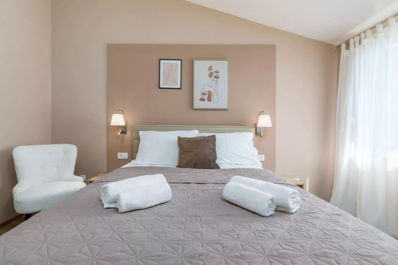 Marceta Apartment 3 - Pool and Big Garden-Slaapkamer