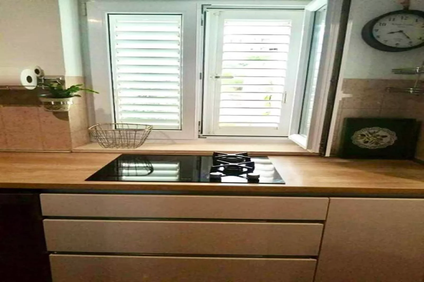 Three bedroom Apartment with terrace and sea view (Nera)-Keuken