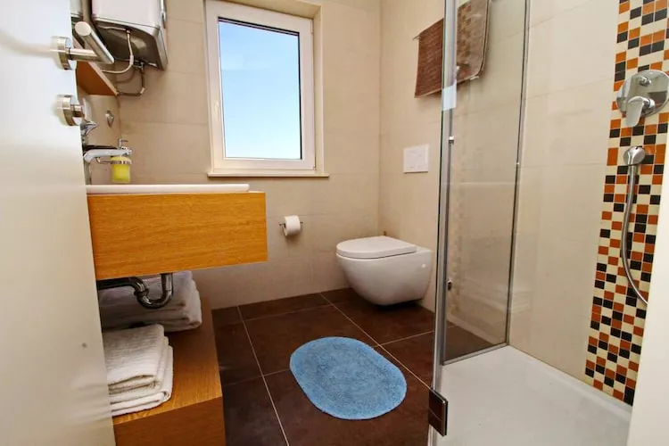 Apartments Kula - Three Bedroom Apartment with Terrace and Sea View C5 - Badkamer