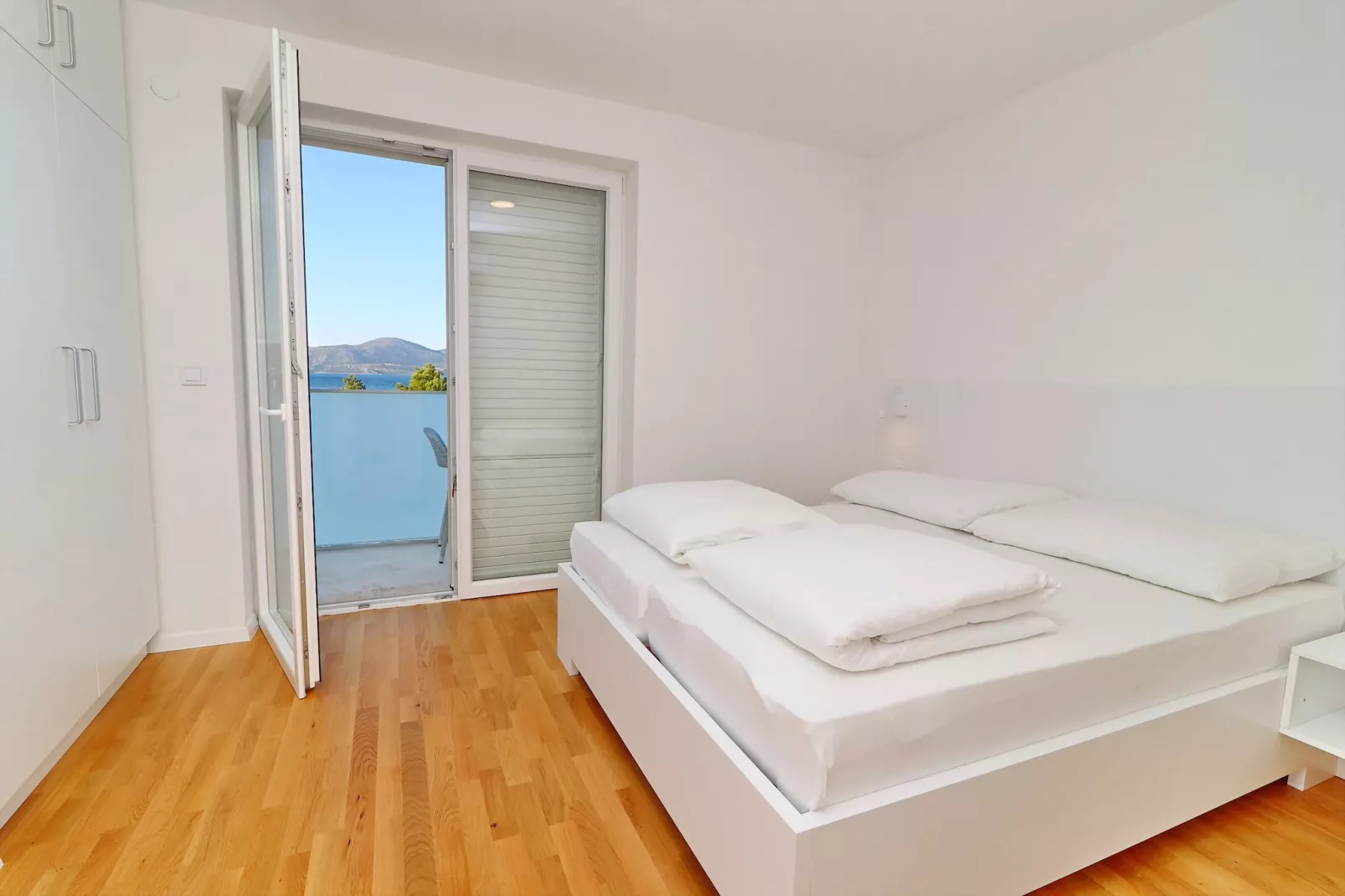 Villa E & D  - Four Bedroom Villa with Pool and Patio - Villa E-Slaapkamer