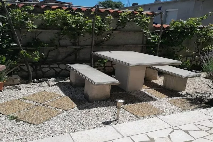 House Panorama - One Bedroom Apartment with Balcony and Sea View (Panorama blick)-Faciliteiten