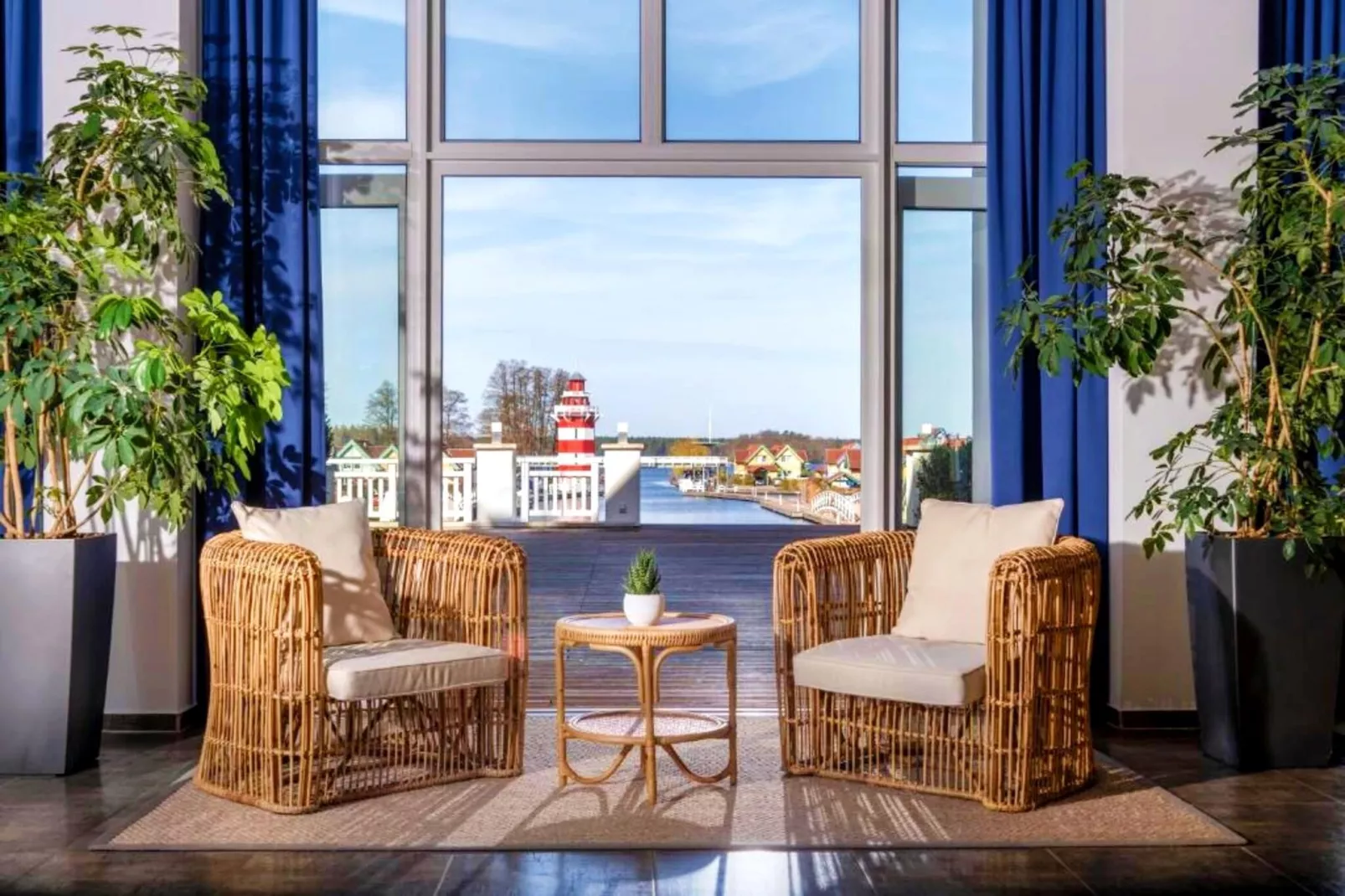 Hafendorf Superior Double Room with Lakeview Balcony-Hal-ontvangst