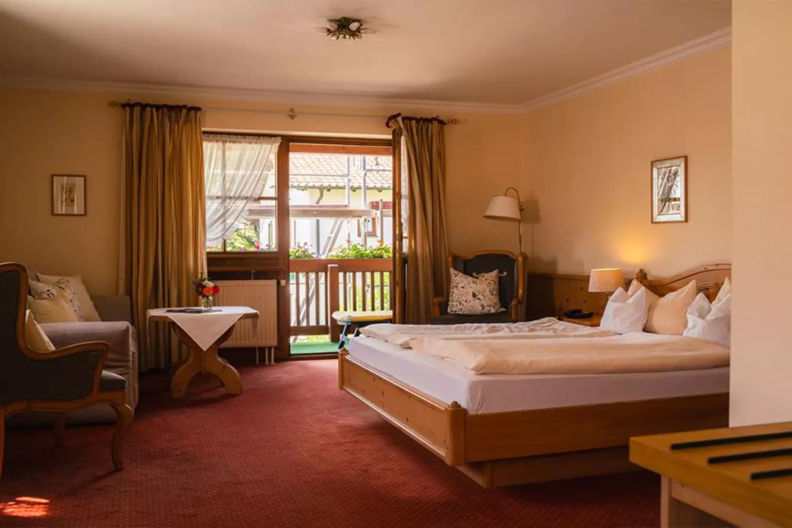 Sammareier Gutshof - Fewo 55qm 2OG-Woonkamer