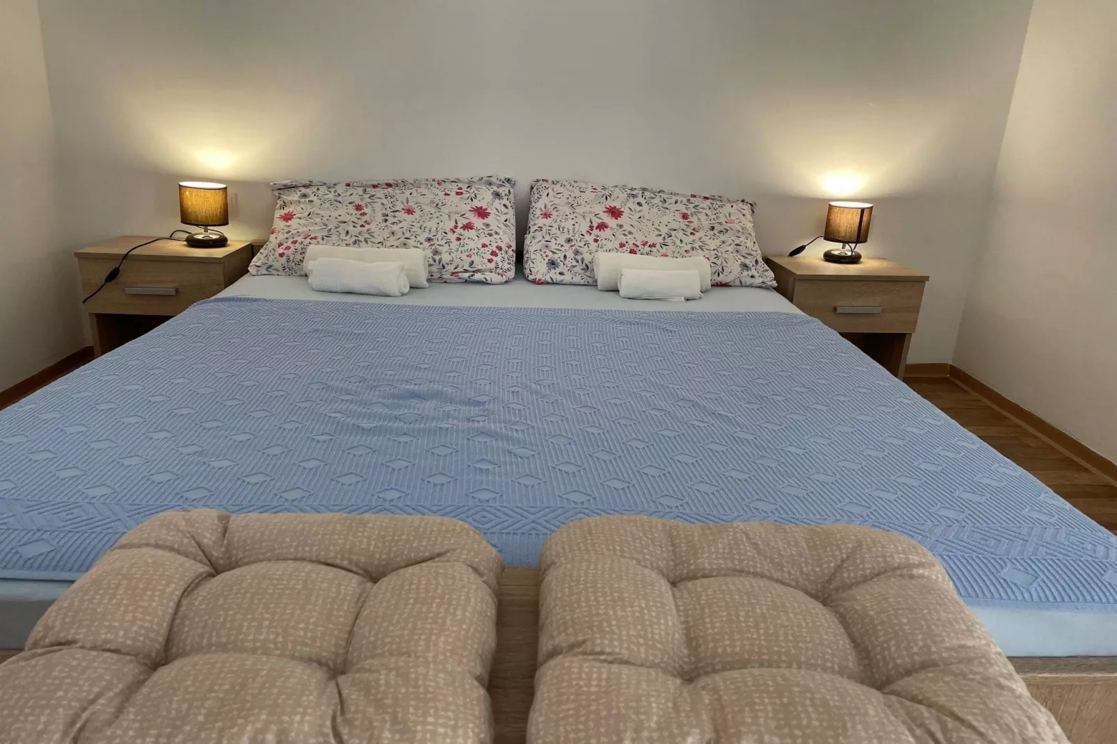 Apartments Sun 4 You - One Bedroom Apartment with Terrace and Sea View (Apartment 1) - Slaapkamer