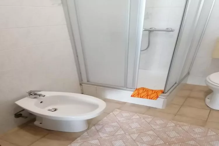 House Panorama - One Bedroom Apartment with Terrace and Sea View (Cezar)-Badkamer