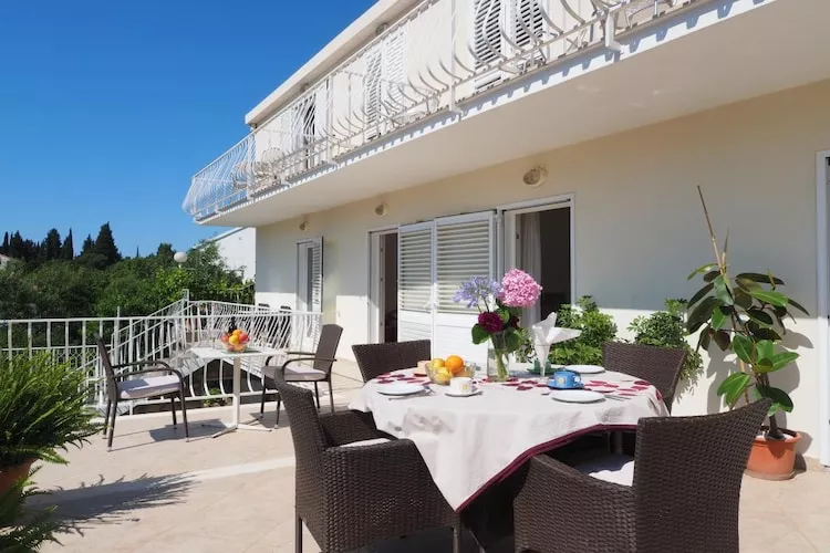 Apartments & Room Eva Slano - Two Bedroom Apartment with Terrace and Sea View (Veliki)-Terras