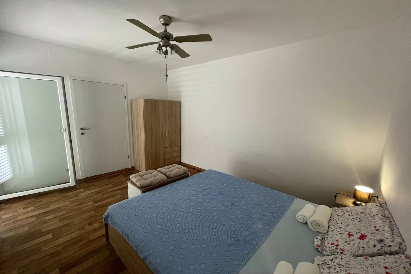Apartments Sun 4 You - One Bedroom Apartment with Terrace and Sea View (Apartment 1) - Slaapkamer
