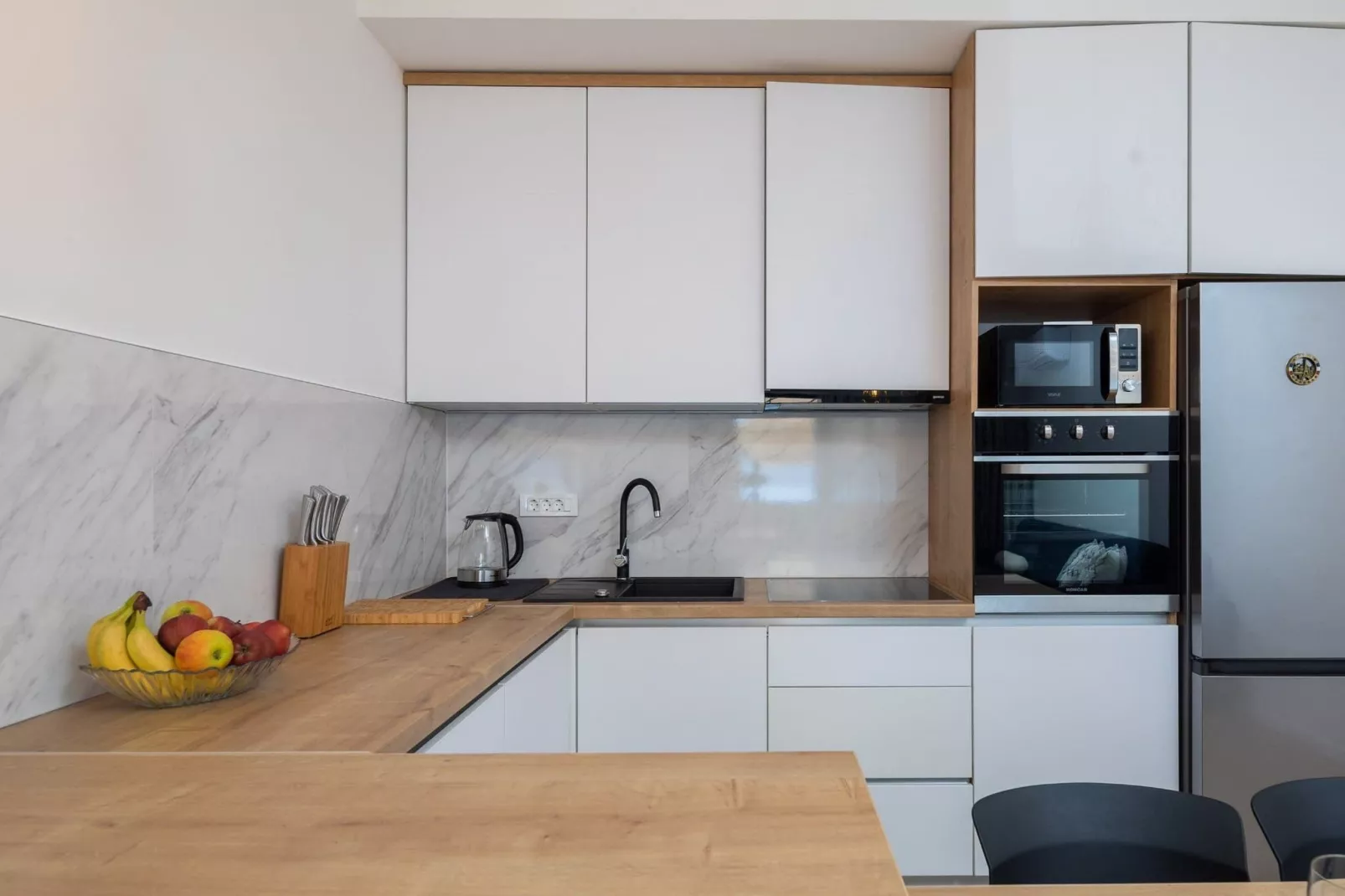 Apartments Tomas- Standard One Bedroom Apartment with Balcony (A2)-Keuken