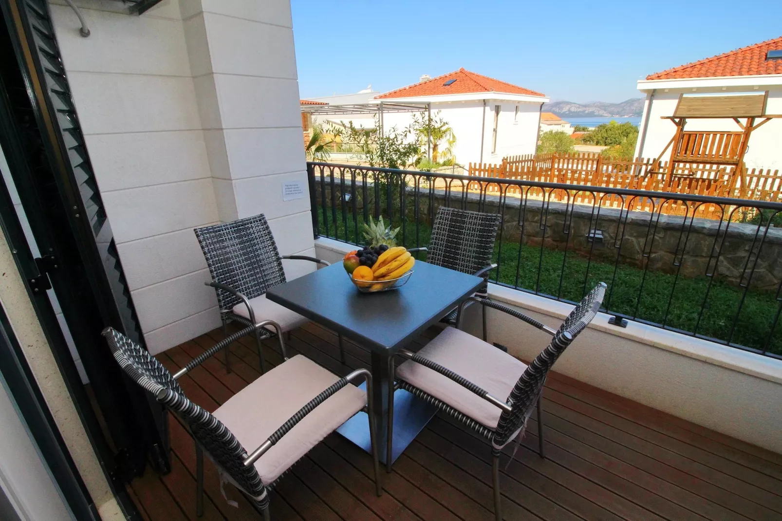 Apartments Kula - One-Bedroom Apartment with Terrace and Sea View-B2-Terras