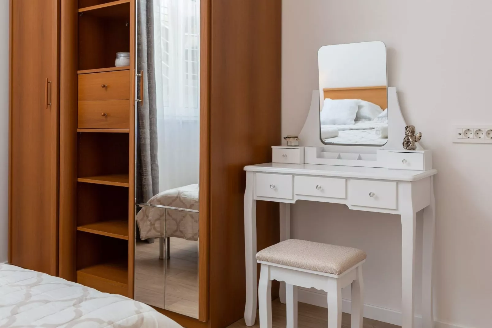 Apartments Tomas- Standard One Bedroom Apartment with Balcony (A2)-Slaapkamer