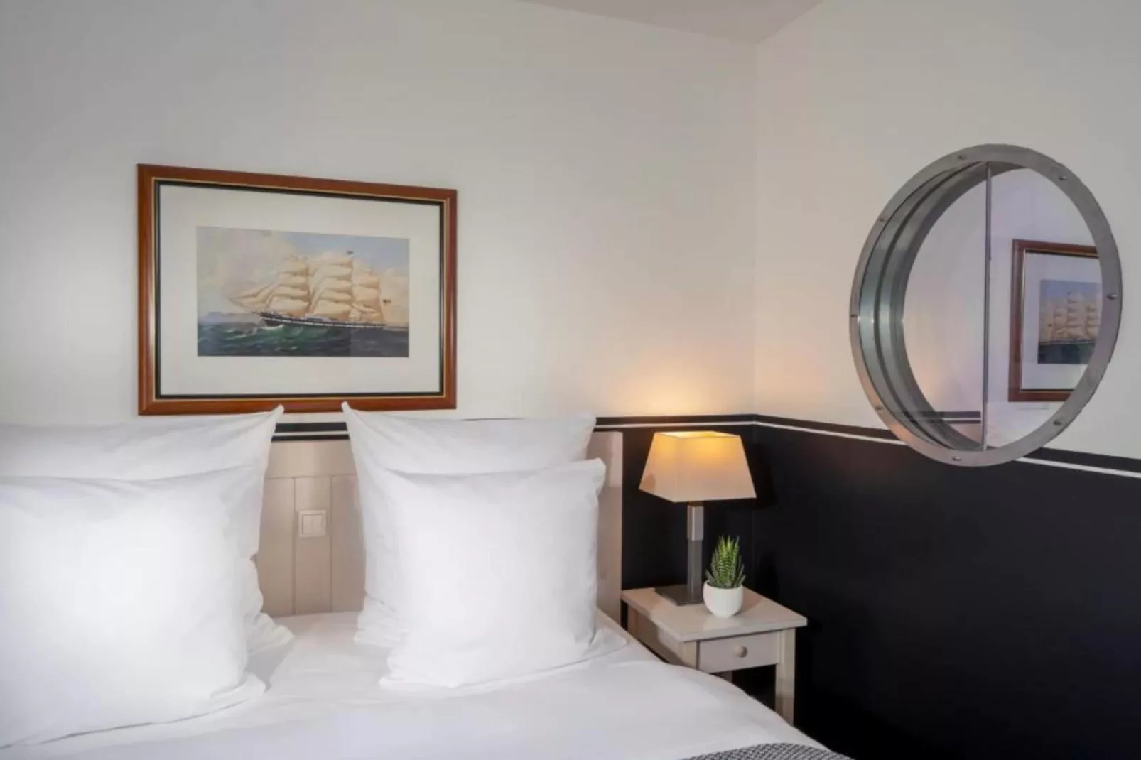 Hafendorf Double Room - Disability Access-Slaapkamer