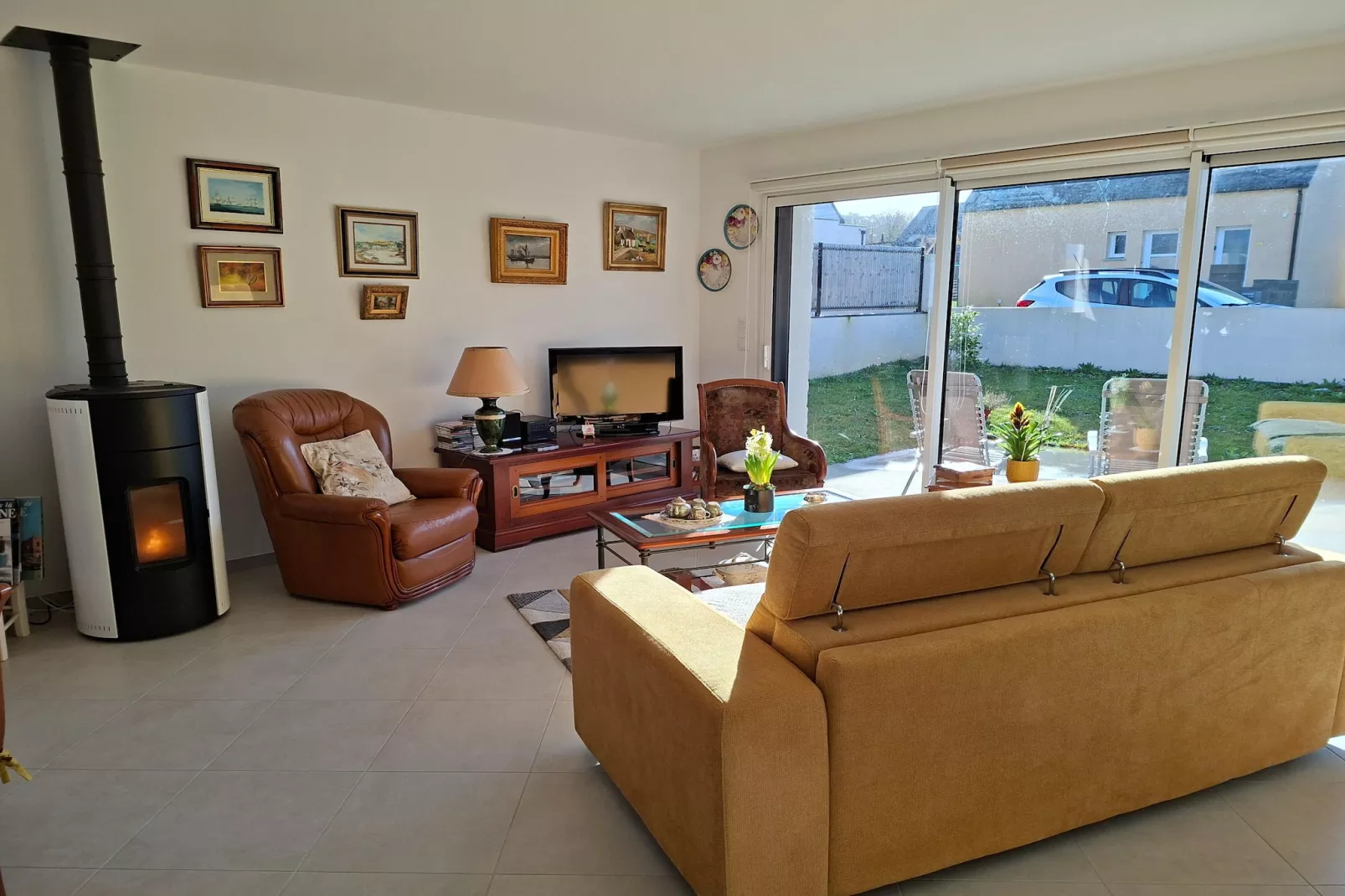 Ferienhaus in Plestin les Grèves-Woonkamer