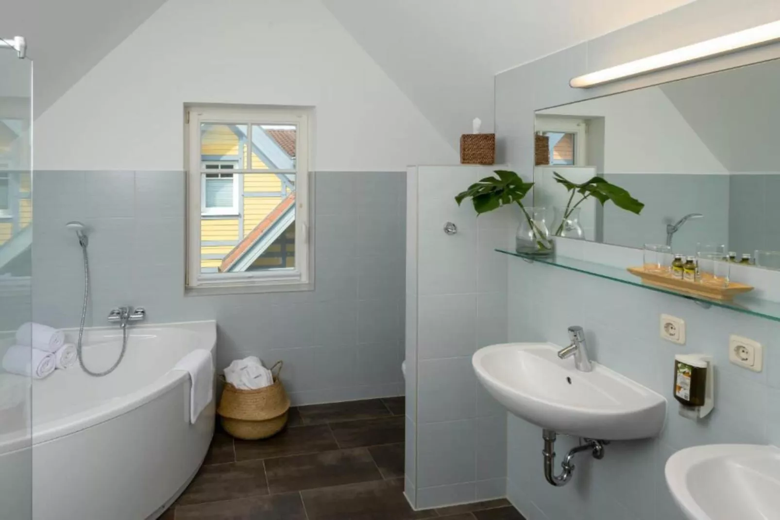 Hafendorf 1 Bedroom Apartment 3 guest-Badkamer