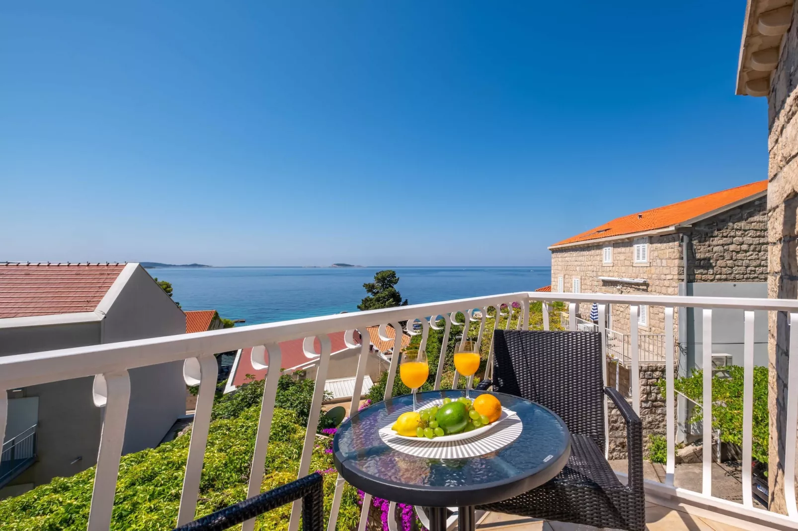 Rooms Tupina by Paulina - Standard Double Room with Balcony and Sea View (Room 3)-Sfeer