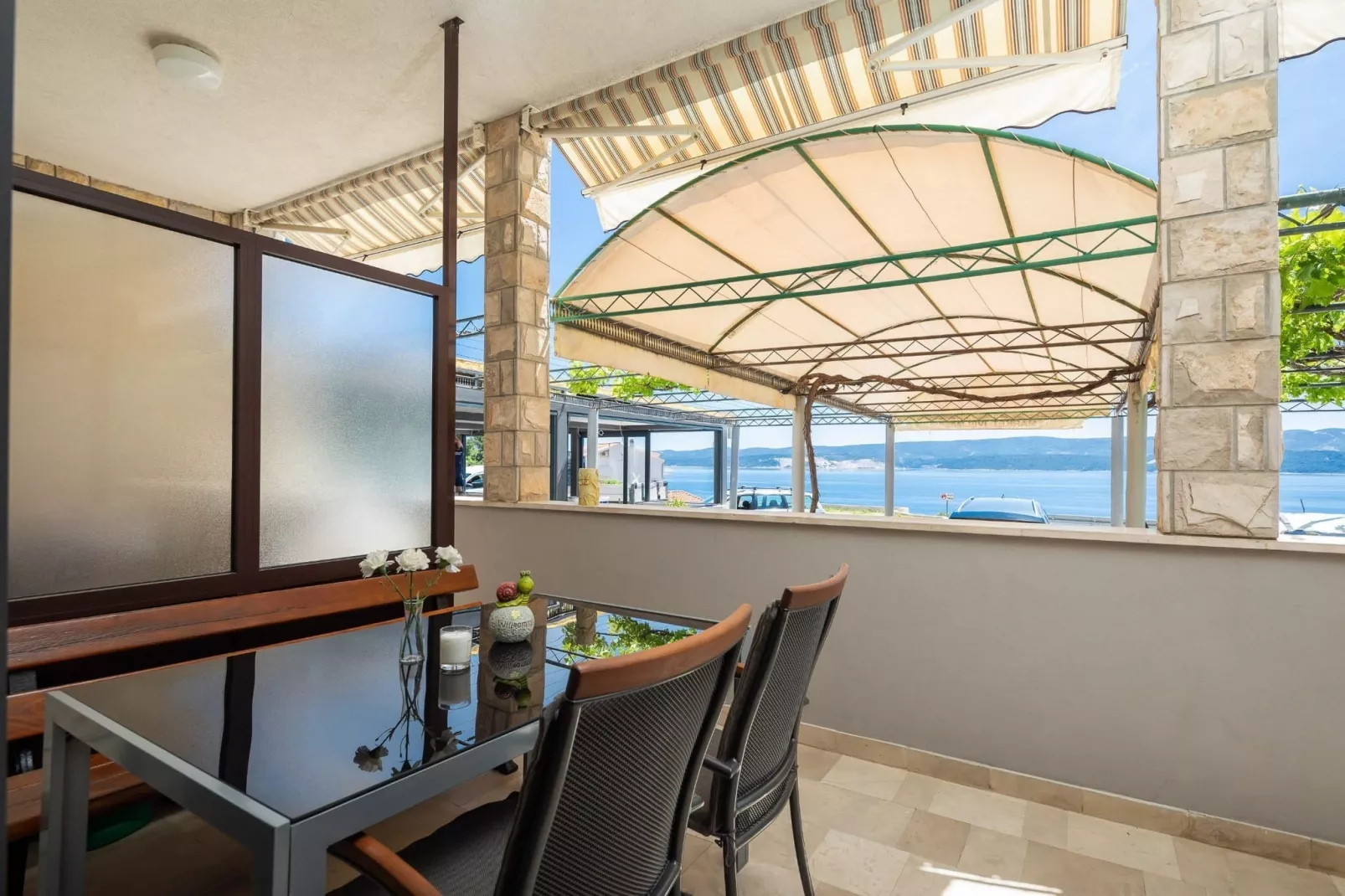 Apartments Tomas- Standard One Bedroom Apartment with Balcony (A2)