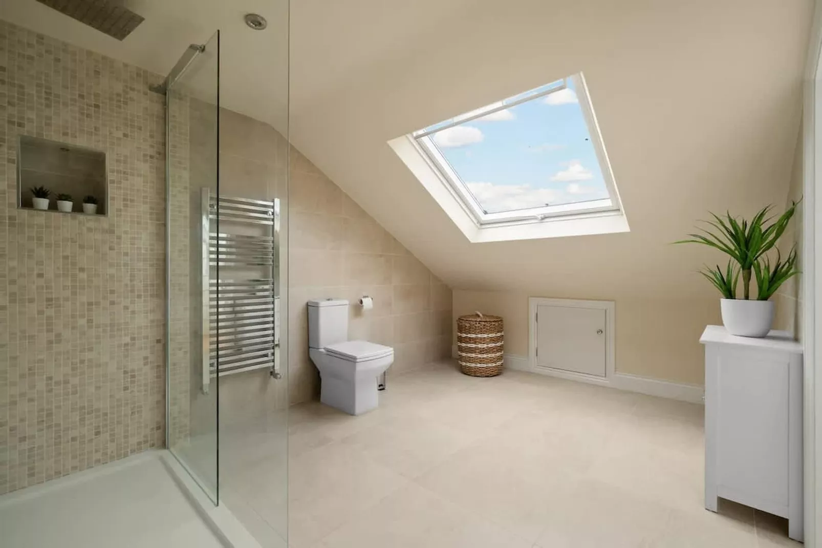 KT2 Shortlands 104-Badkamer