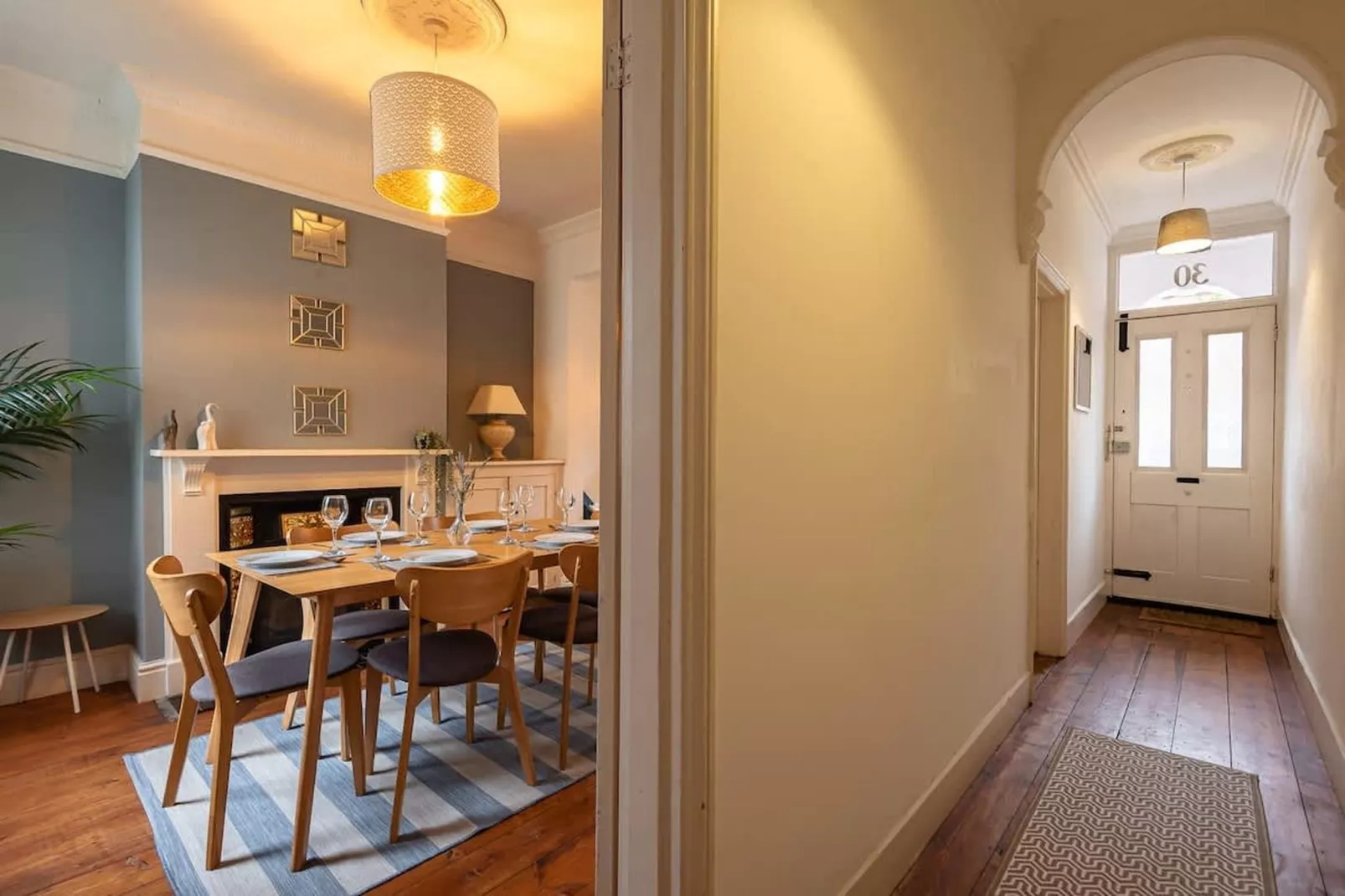 RG Donnington 30-Overloop