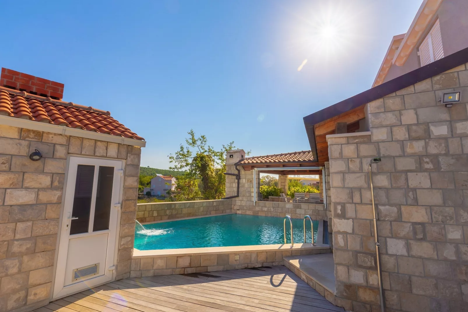 Holiday Home Trojković- Four Bedroom Holiday Home with Terrace and Swimming Pool-Zwembad