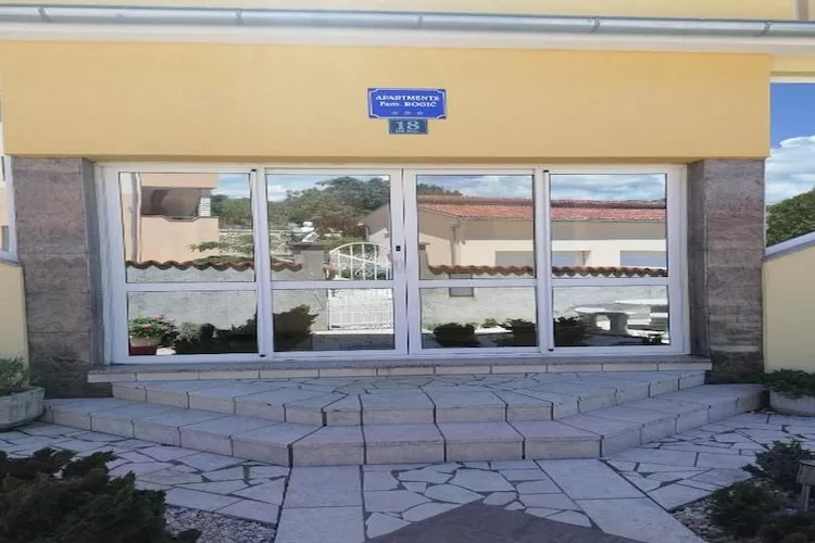 House Panorama - One Bedroom Apartment with Terrace and Sea View (Cezar)-Buitenlucht