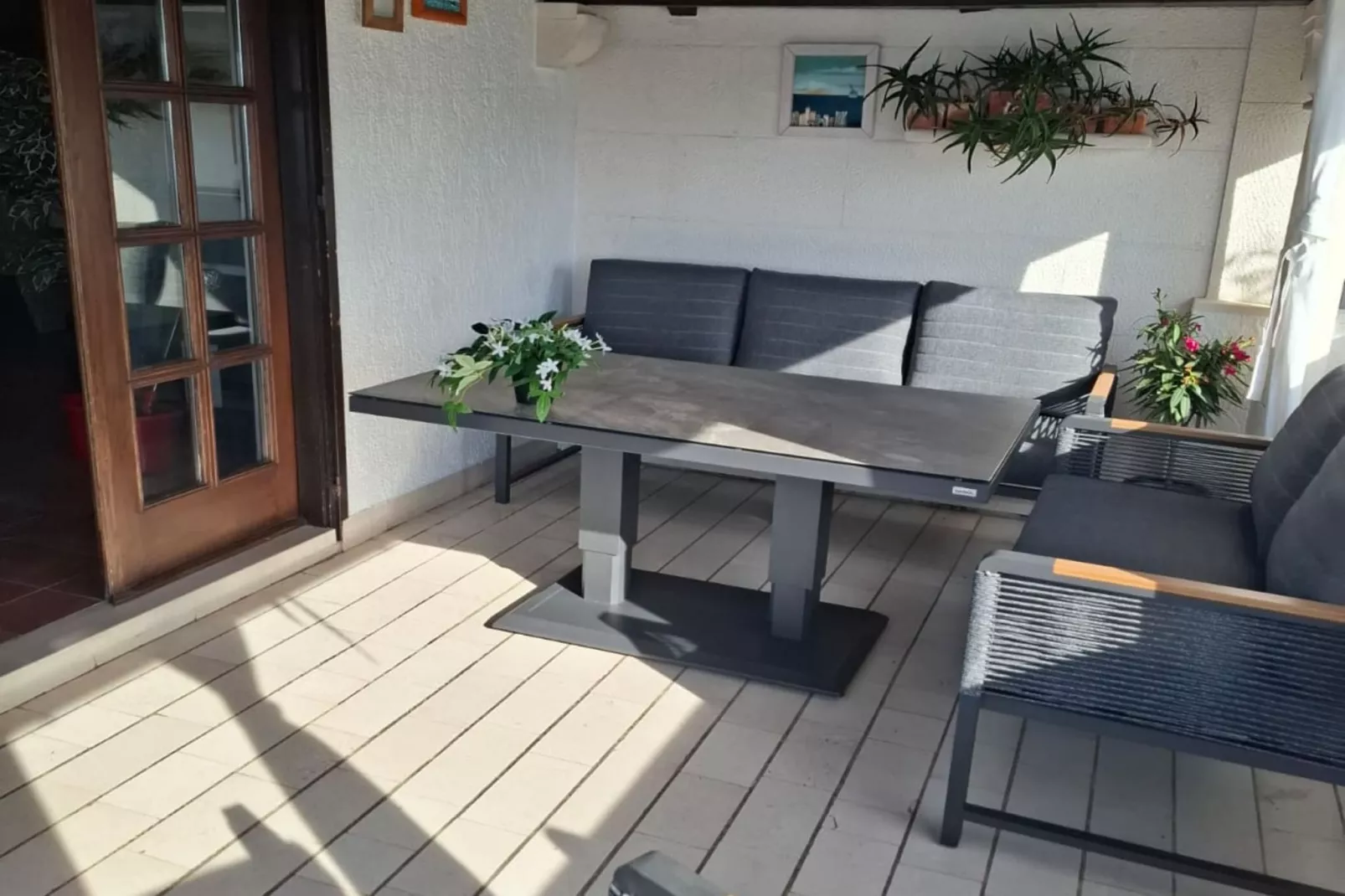 Three bedroom Apartment with terrace and sea view (Nera)-Terrasbalkon