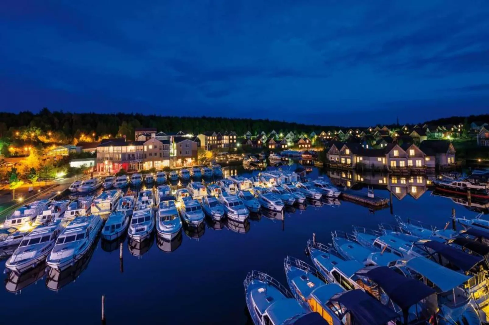 Marina 1 Bedroom Apartment 3 guest-Gebieden zomer 1km