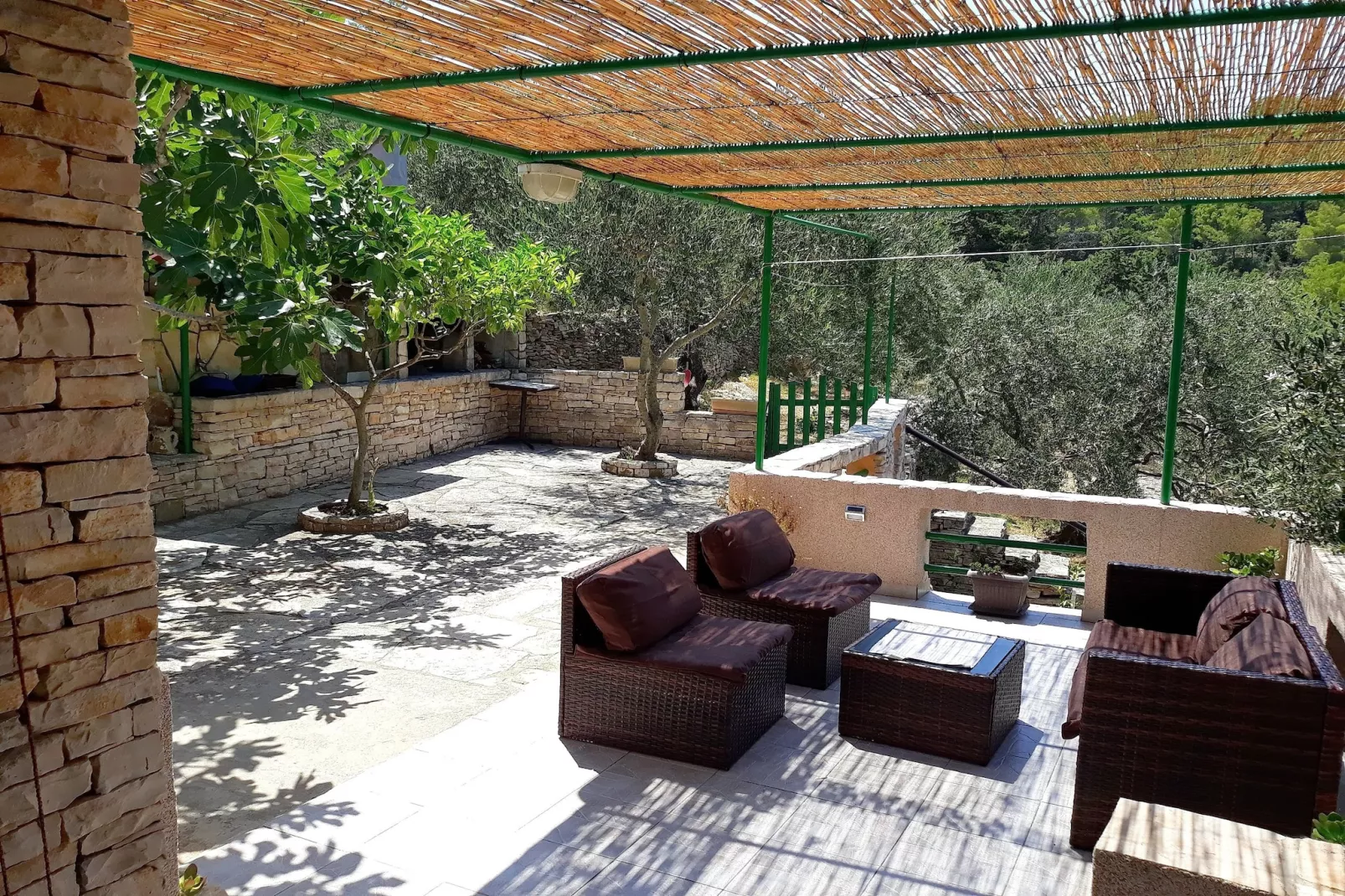 Stone House Oreb - Two Bedroom Holiday Home with Sea View-Terras