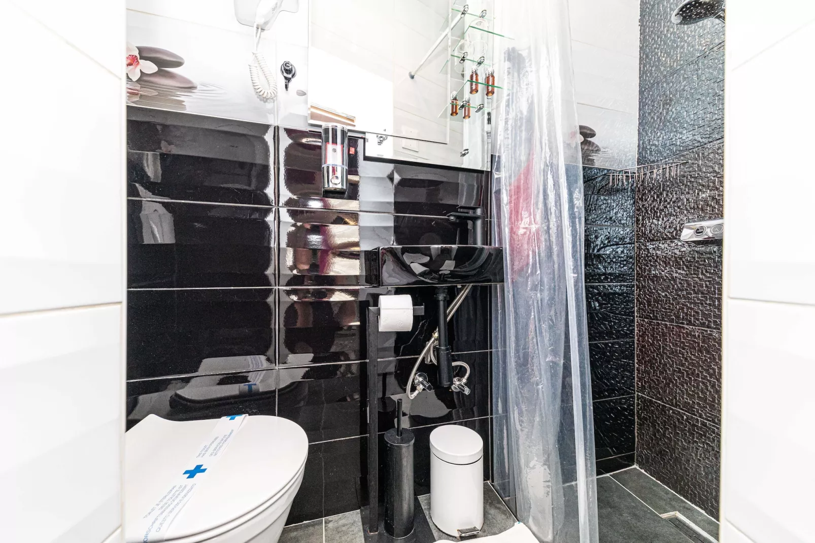 Apartments Keka - Studio Apartment-Badkamer