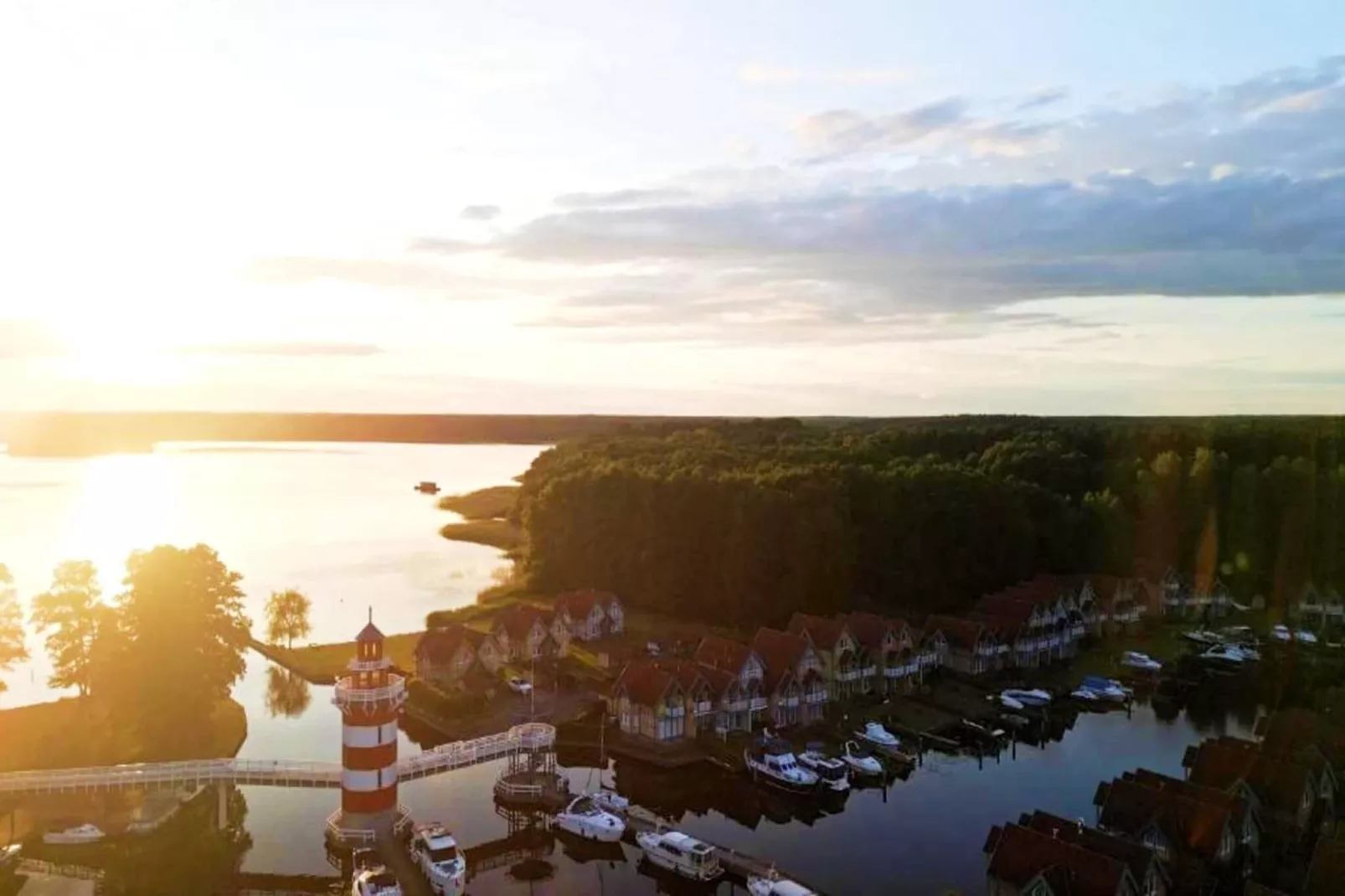 Hafendorf Penthouse Suite-Gebieden zomer 1km