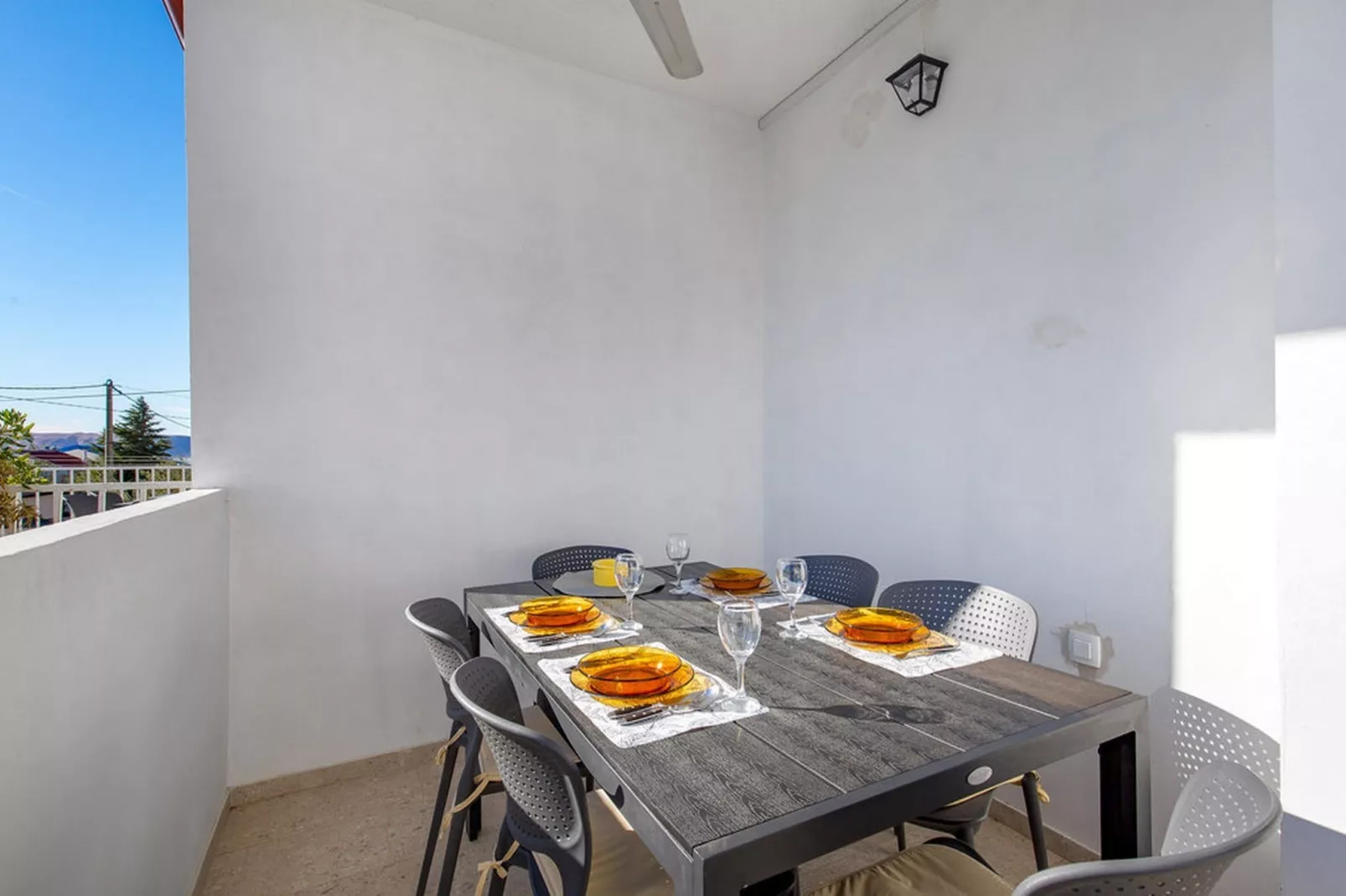 Apartments Sun 4 You - Two Bedroom Apartment with Balcony and Sea View (Apartment 2)-Terrasbalkon