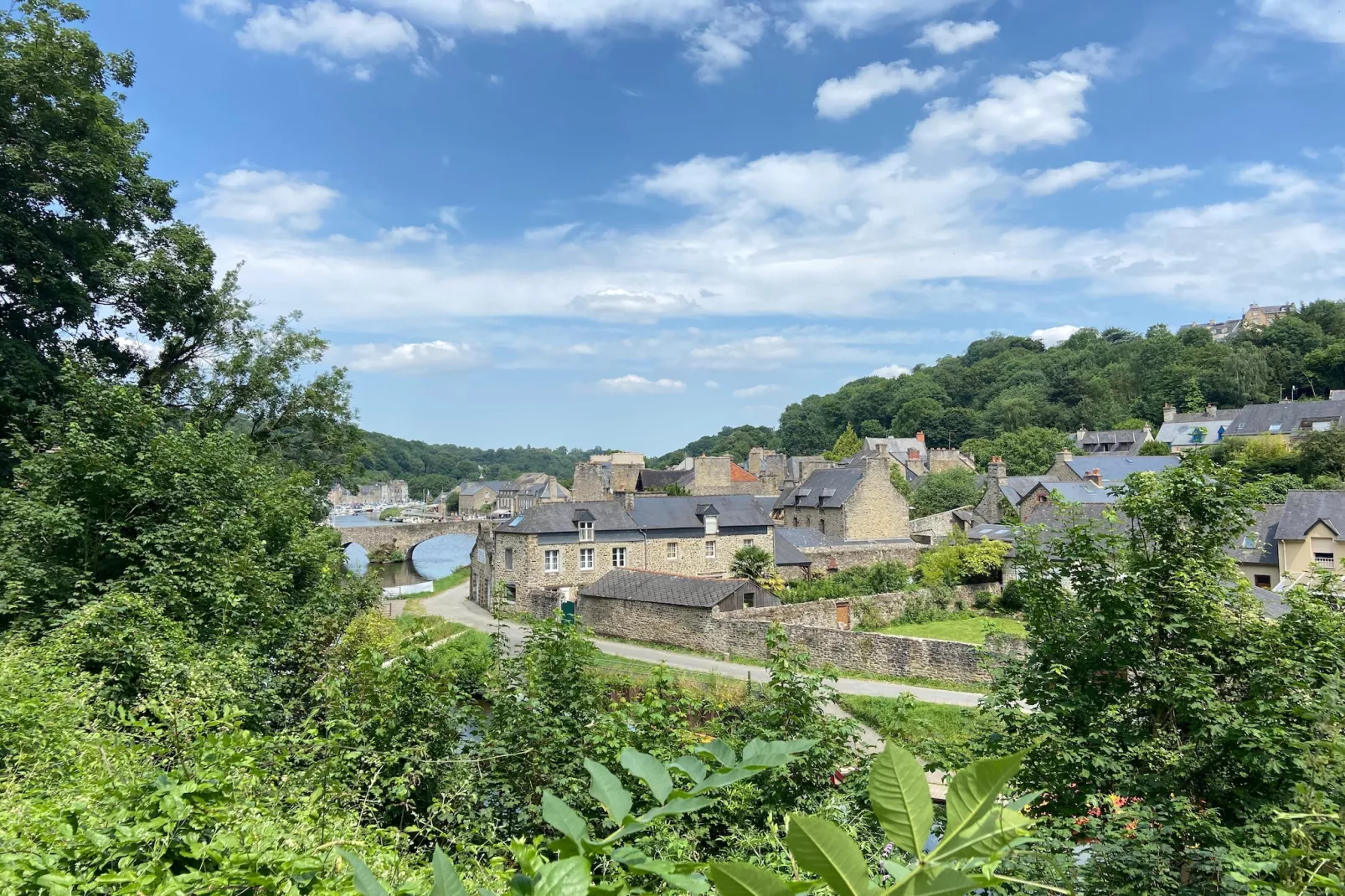 Joli gîte à Corseul-Gebieden zomer 5km